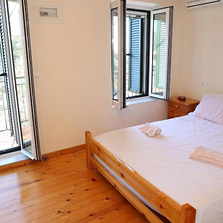 Mary'S Villas Plomari Extérieur photo