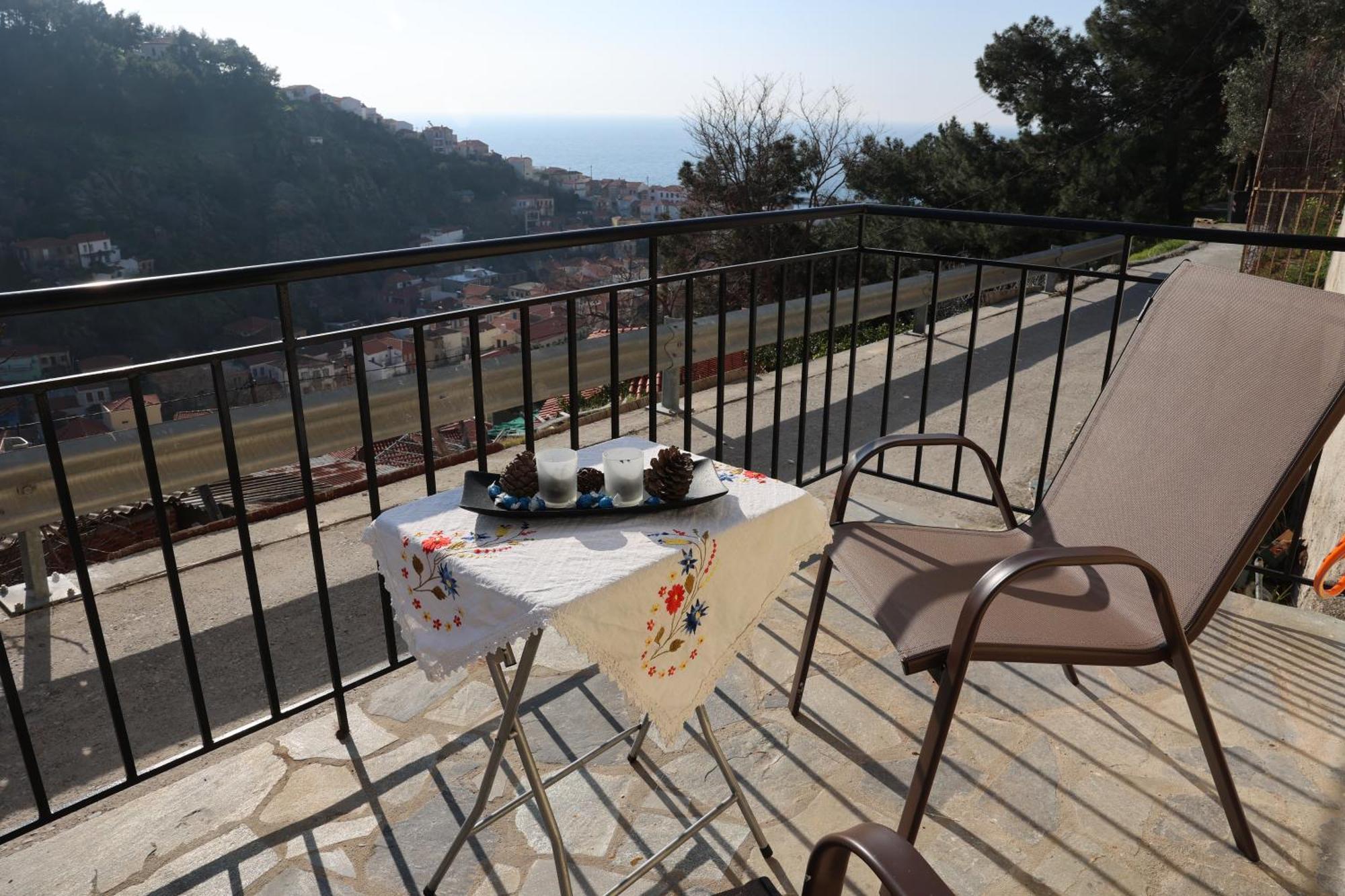 Mary'S Villas Plomari Extérieur photo